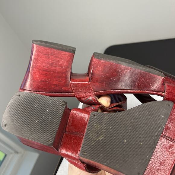 Vintage Cole Haan Sandals Size 7.5 Red Wood Platform Unique Slip On Leather Y2K - Picture 7 of 13